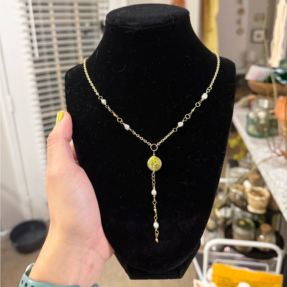 Handmade 18k gold-plated stainless steel Necklace w Freshwater Pearls